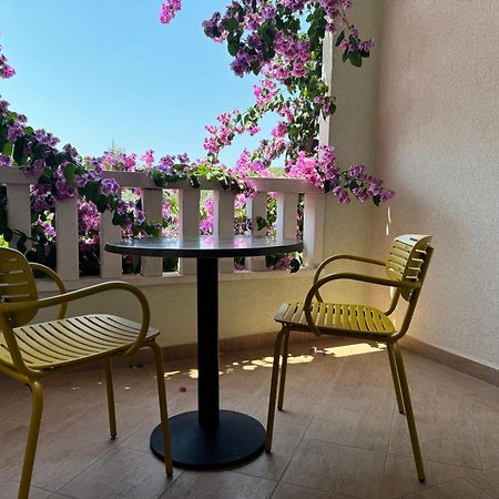 Apartments Villa Cizmic Baška Voda Eksteriør bilde